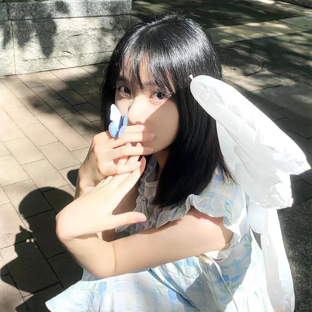 致允熙 海报