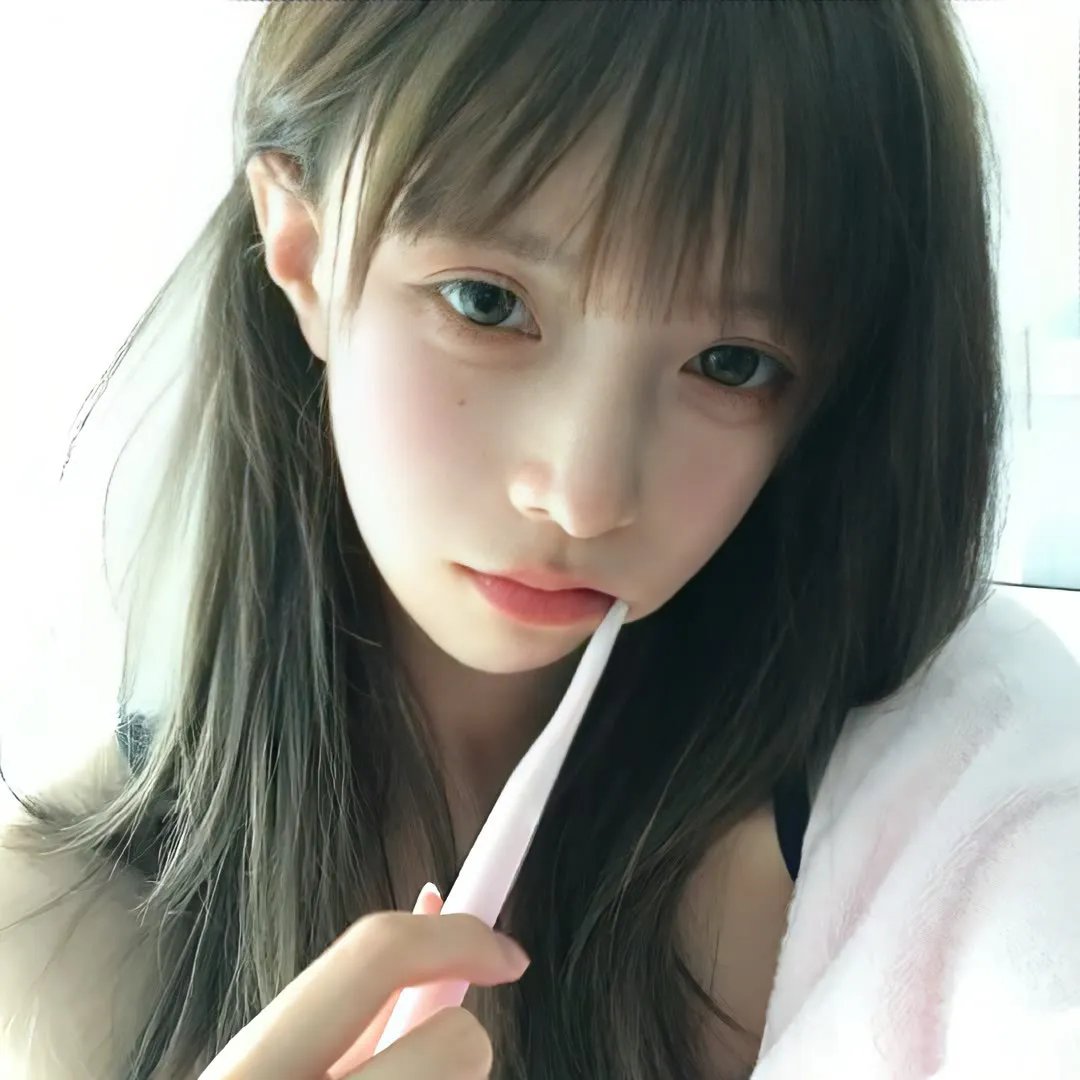 天台上 海报