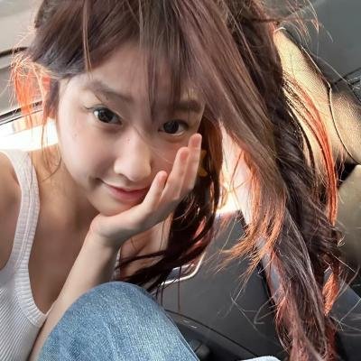 珠圆玉润也倾城 海报